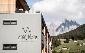 Viel Nois Guest House